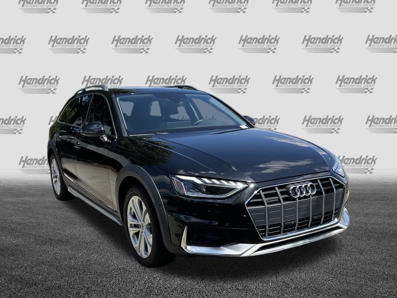 Used 2023 Audi A4 2.0T allroad Premium AWD/4WD image 2