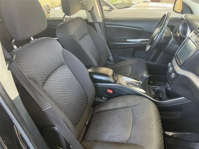 Used 2014 Dodge Journey SXT w/ Quick Order Package 22C FWD image 21