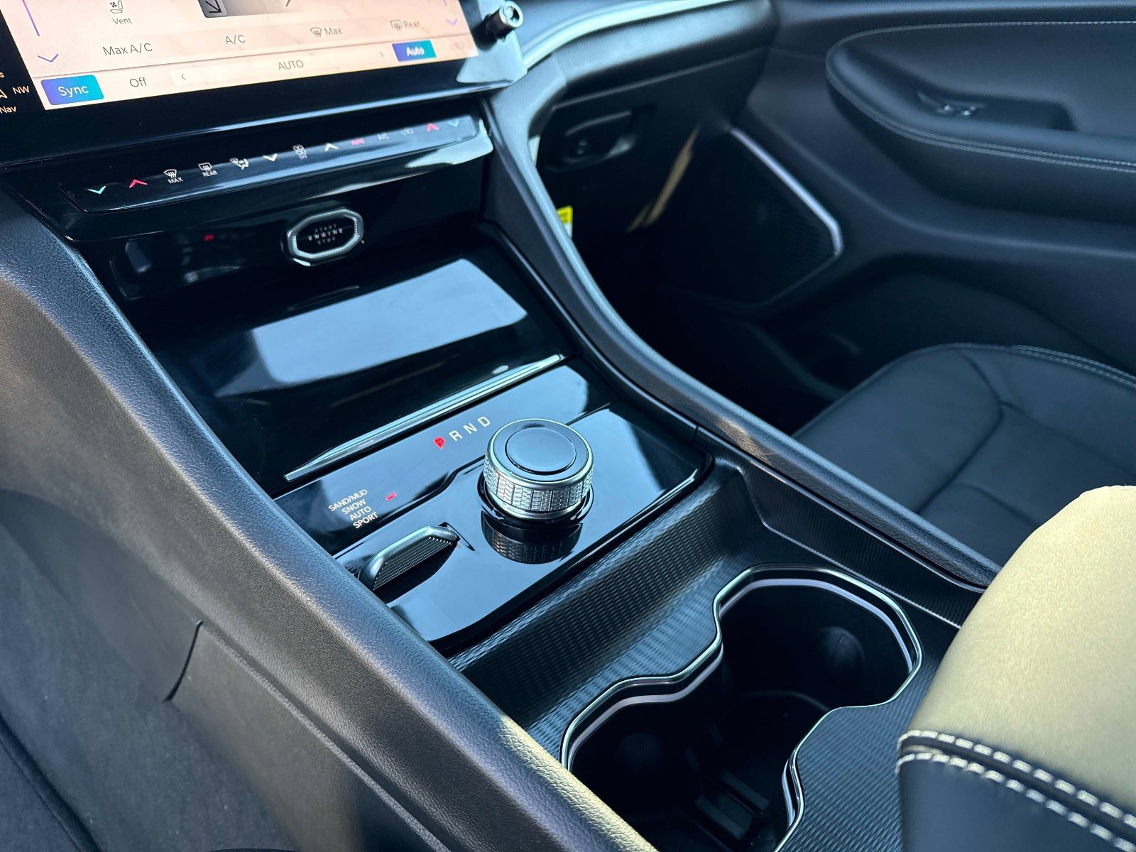 New 2026 Jeep Grand Cherokee Limited AWD/4WD image 26