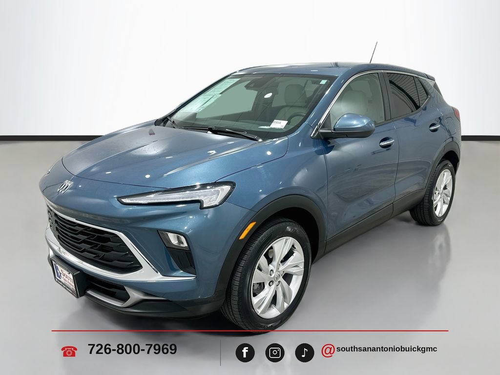 Certified 2024 Buick Encore GX Preferred AWD/4WD image 3