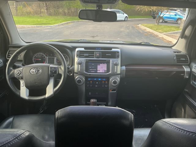 Used 2016 Toyota 4Runner Limited AWD/4WD image 13