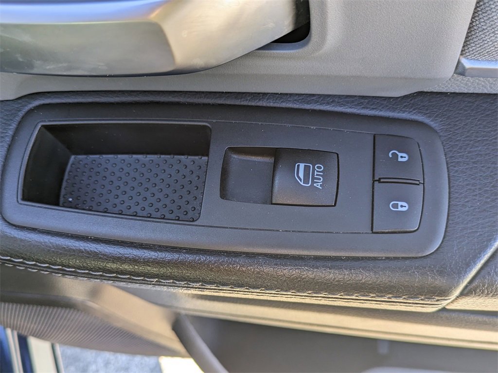 Used 2019 RAM 2500 Big Horn image 35