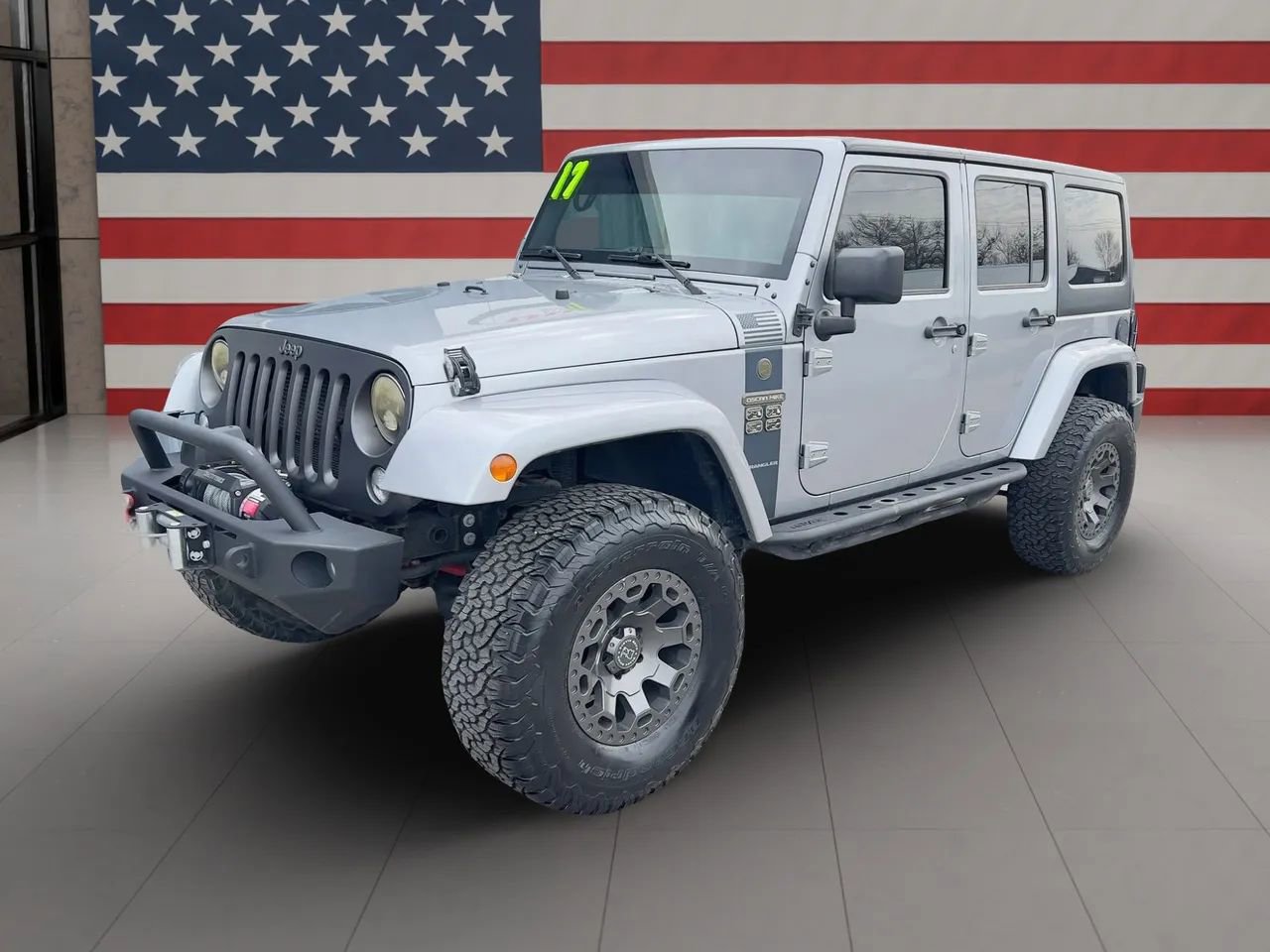 Used 2017 Jeep Wrangler Unlimited Sport image 2