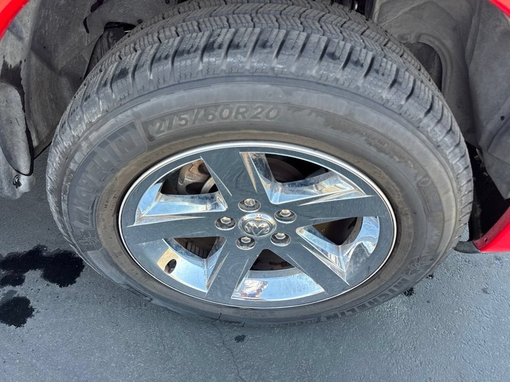 Used 2018 RAM 1500 Express RWD image 23