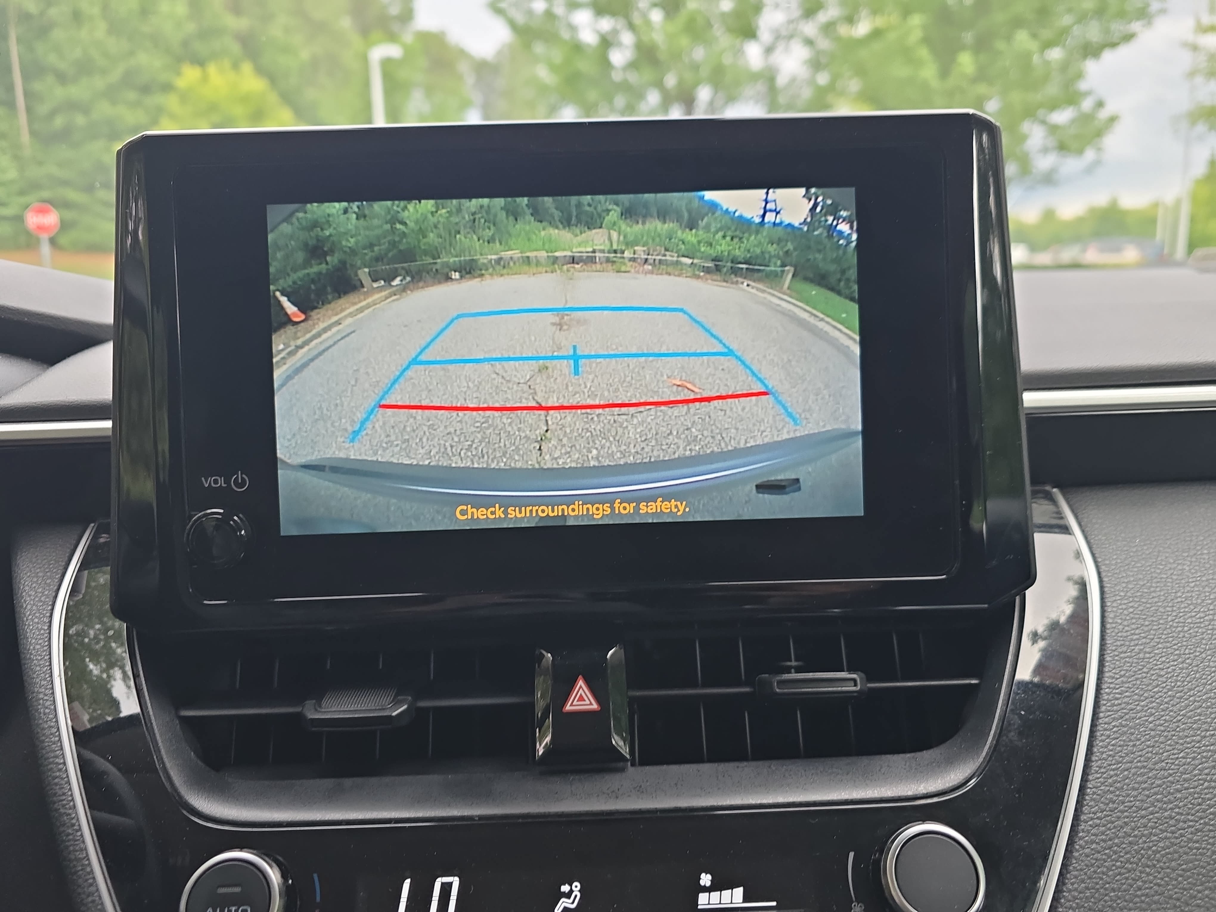 Used 2025 Toyota Corolla LE FWD image 20