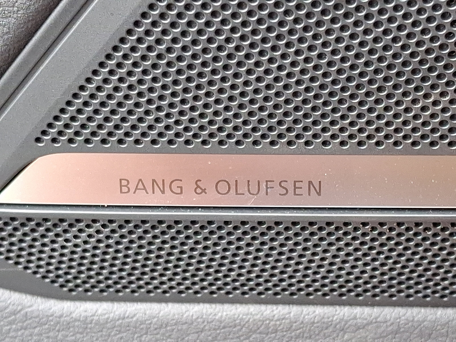 Certified 2025 Audi A6 Premium Plus image 27