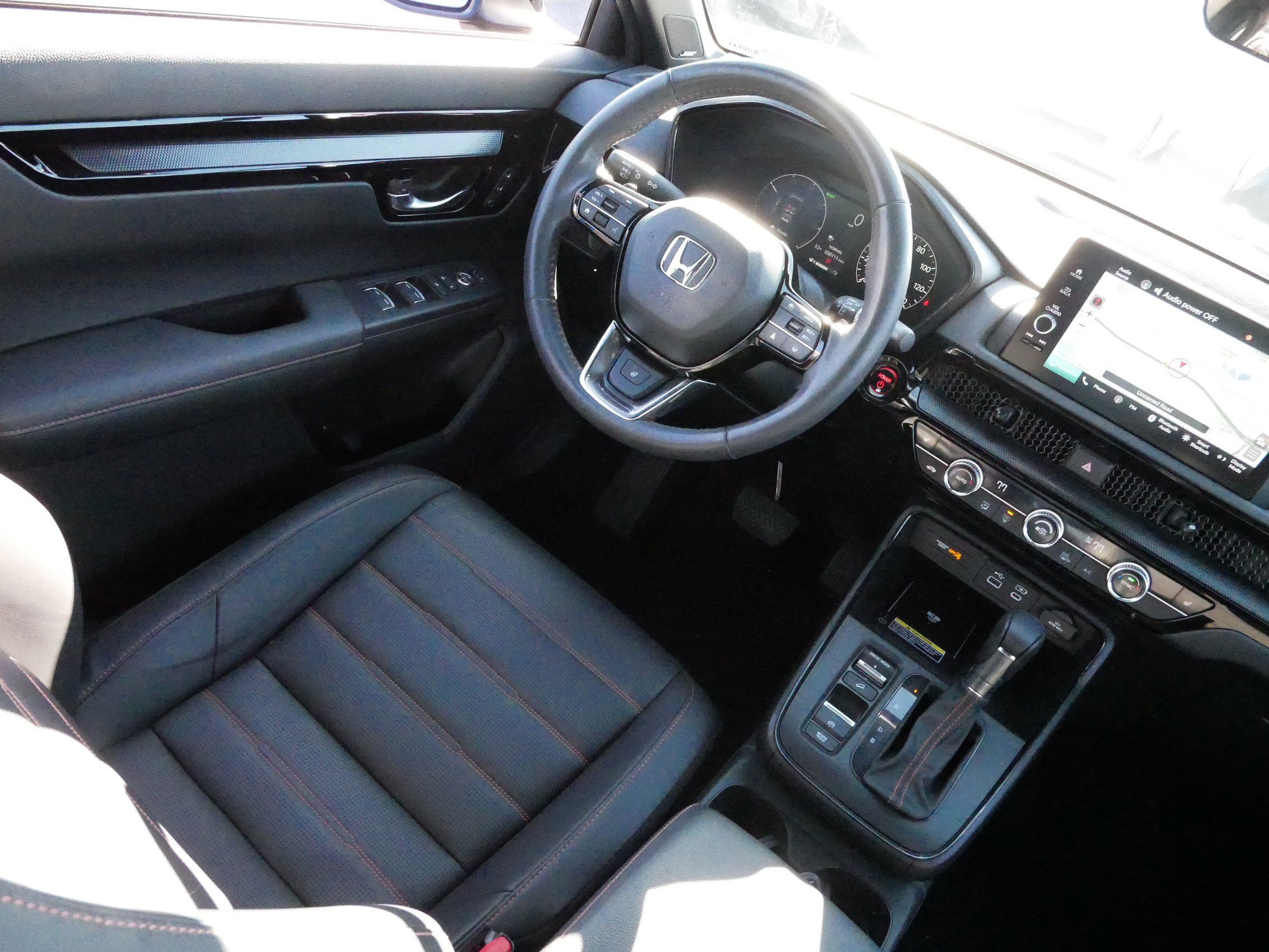 Used 2023 Honda CR-V Sport Touring image 9