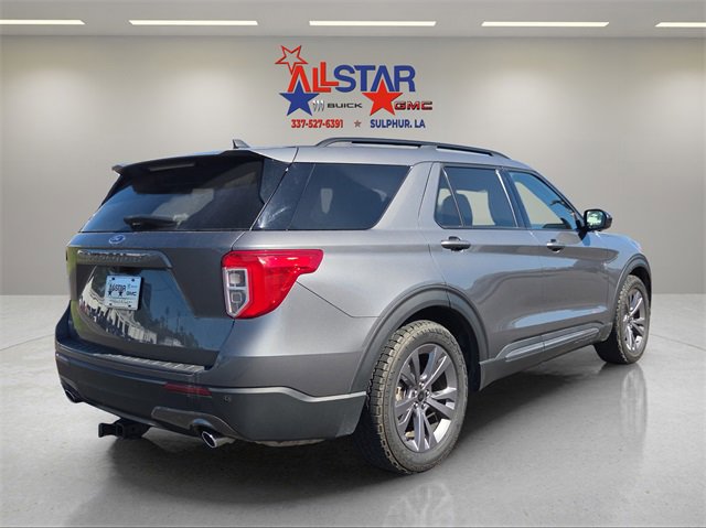 Used 2022 Ford Explorer XLT w/ Equipment Group 202A image 7