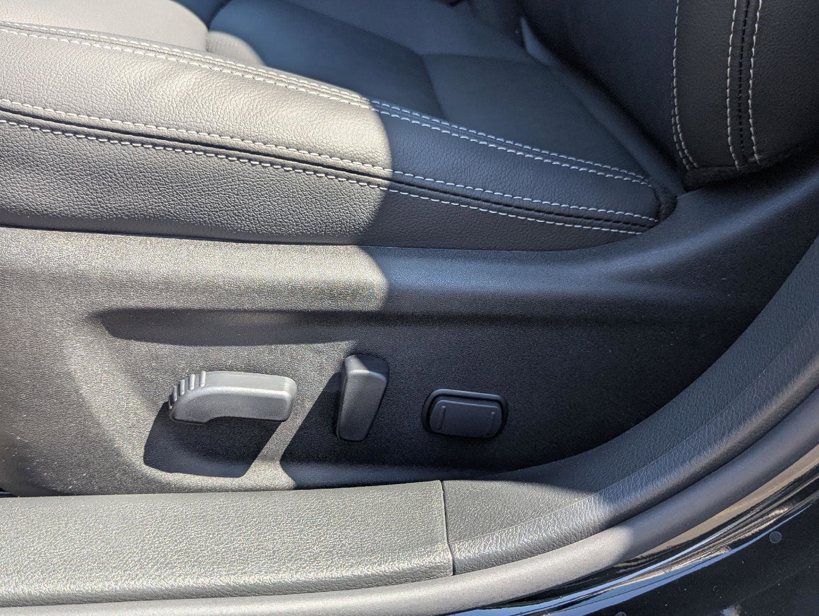 New 2026 Nissan Altima 2.5 SV FWD image 32