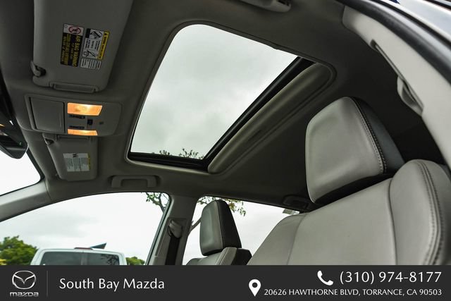 Used 2017 Toyota RAV4 Platinum w/ All Weather Liner Package FWD image 25