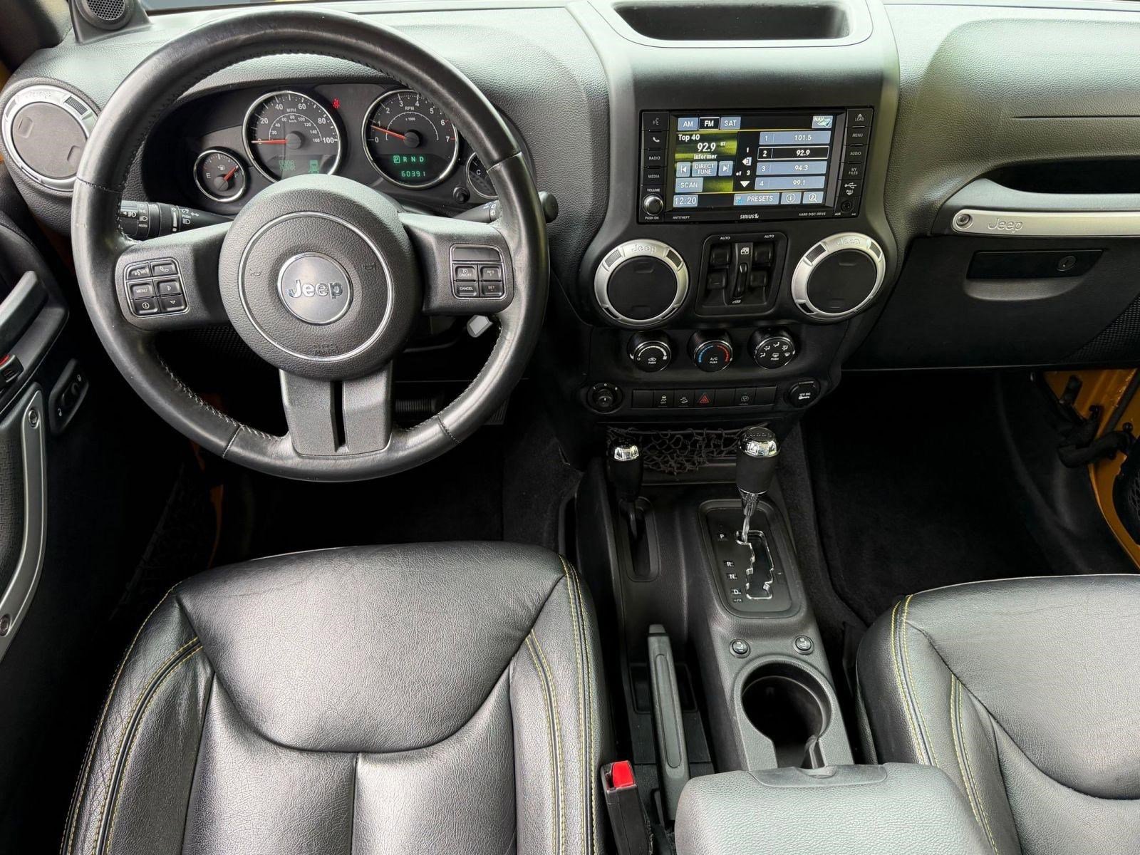 Used 2014 Jeep Wrangler Unlimited Sahara w/ Dual Top Group AWD/4WD image 22