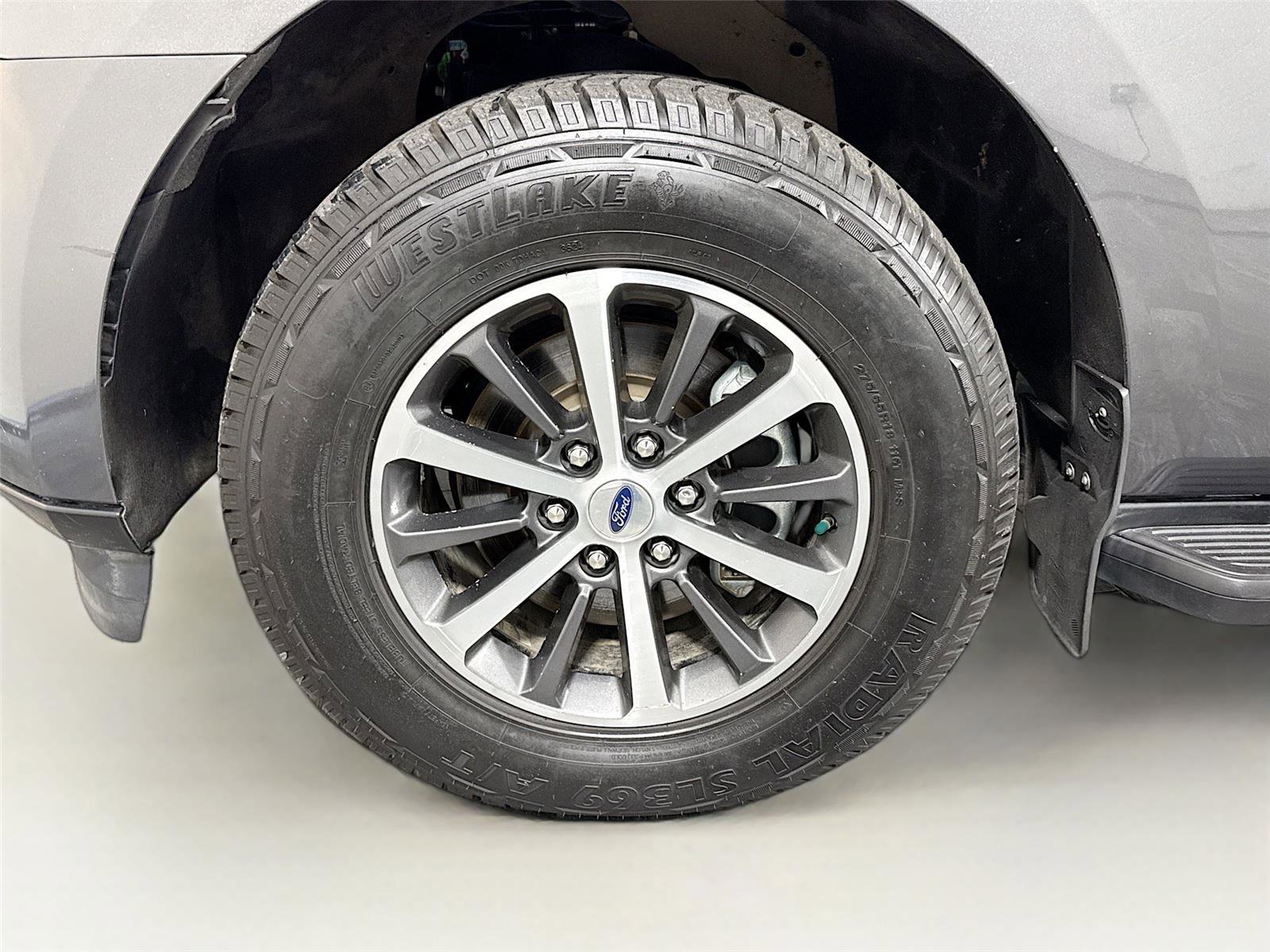 Used 2021 Ford Expedition XL image 24