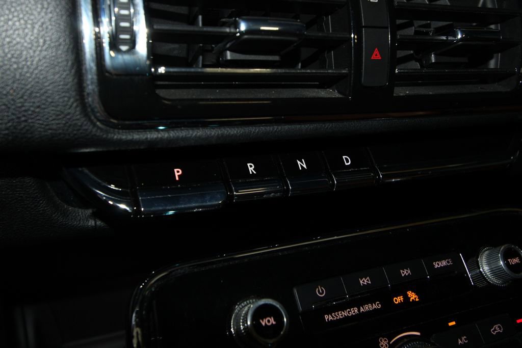 Used 2018 Lincoln Navigator L Reserve image 17