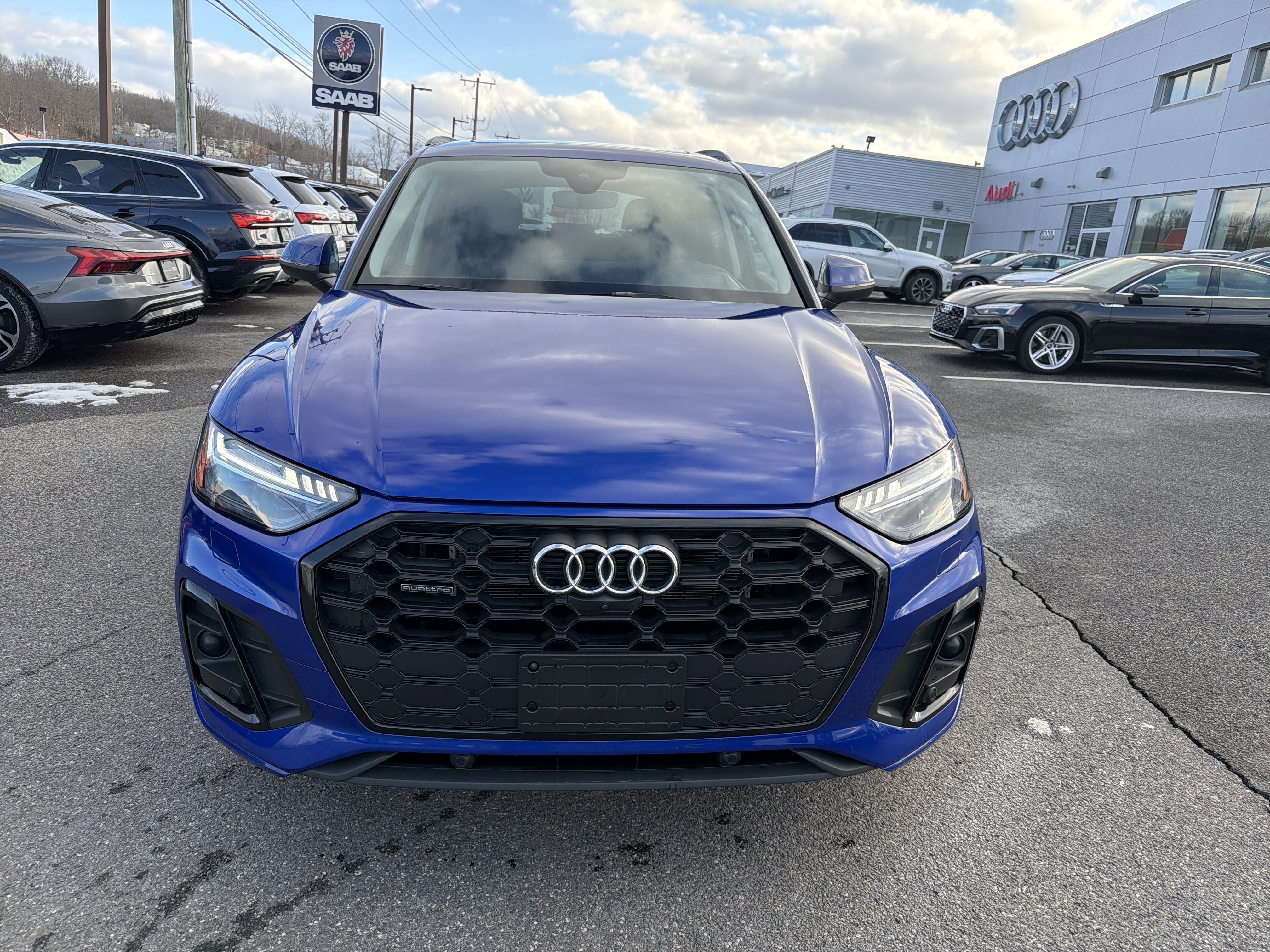 Certified 2023 Audi Q5 e Prestige w/ Prestige Package AWD/4WD image 2
