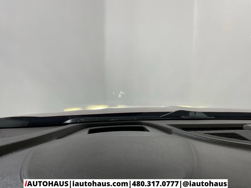 Used 2022 Buick Envision Avenir w/ Technology Package II FWD image 25