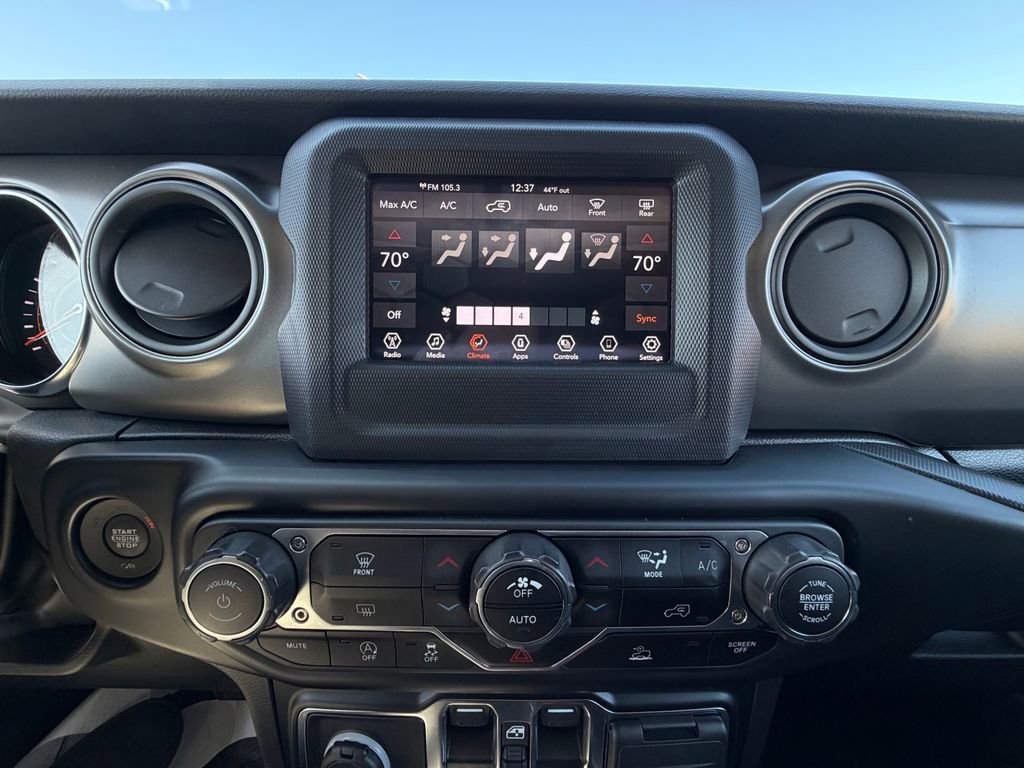 Used 2022 Jeep Wrangler Unlimited Sport w/ Technology Group image 25