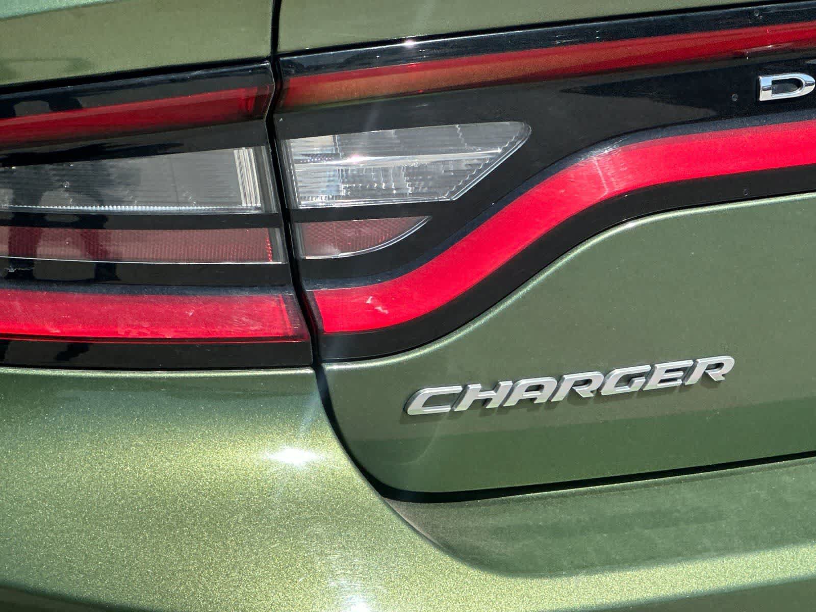 Used 2022 Dodge Charger SXT RWD image 27