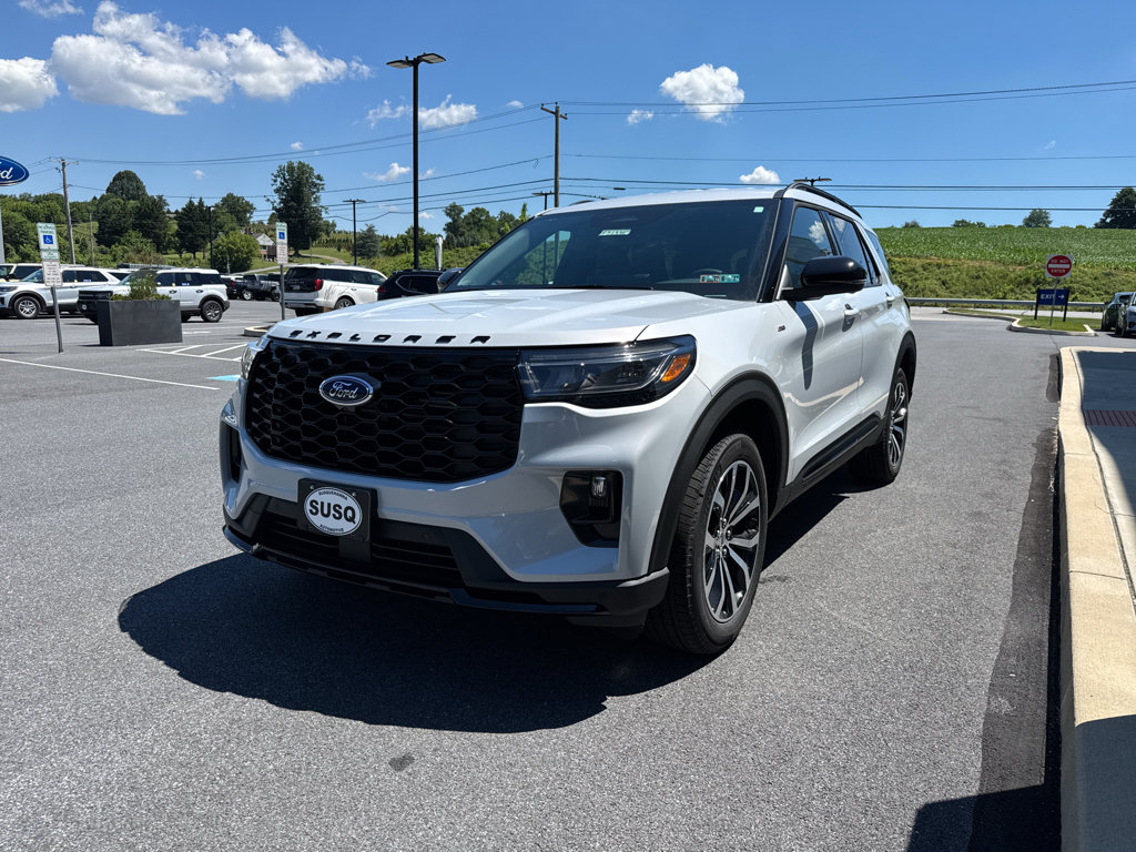 New 2026 Ford Explorer ST-Line AWD/4WD image 15