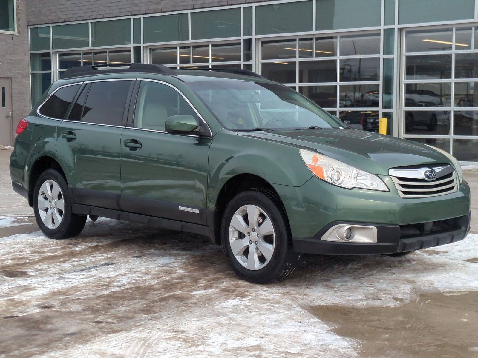 Used 2012 Subaru Outback 2.5i Premium w/ Popular Pkg 1B image 10