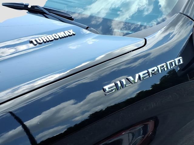 Used 2024 Chevrolet Silverado 1500 LT AWD/4WD image 10