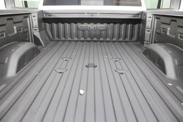 New 2026 GMC Sierra 3500 Denali Ultimate AWD/4WD image 24