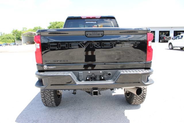Used 2024 Chevrolet Silverado 2500 LTZ w/ LTZ Plus Package AWD/4WD image 9