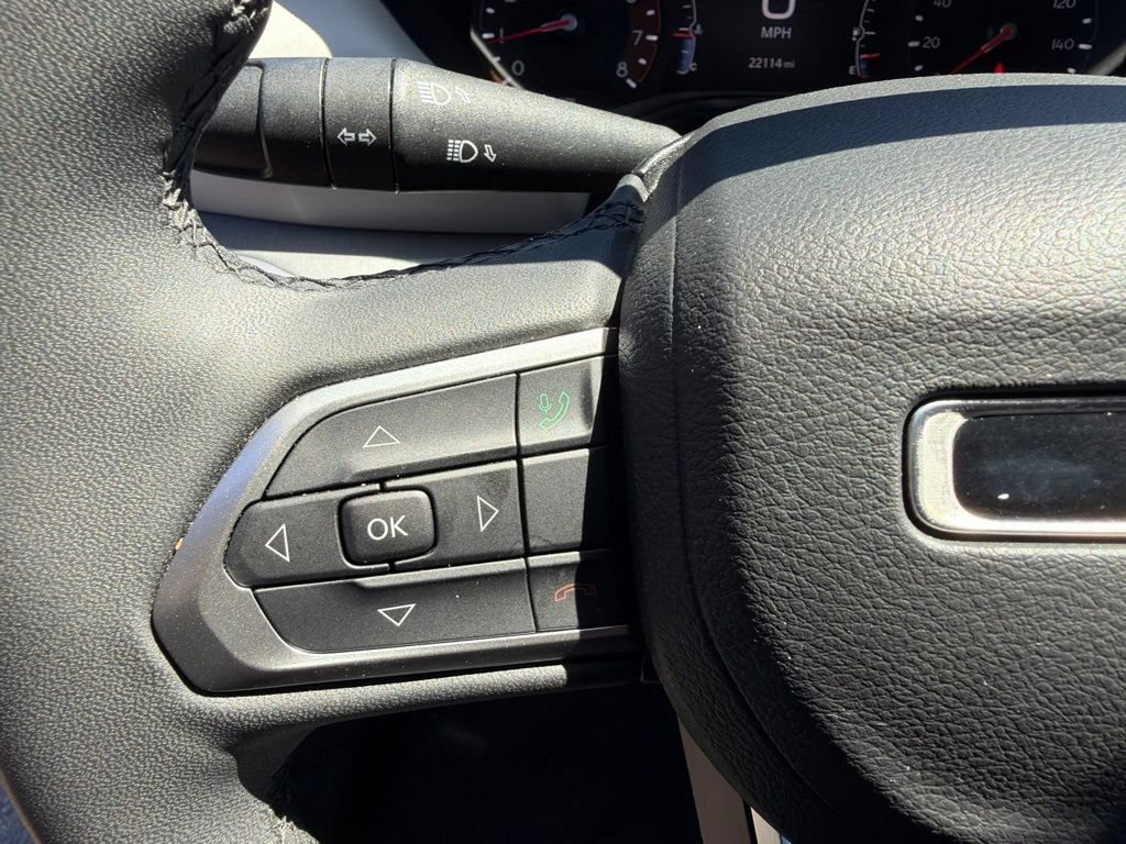 Used 2025 Jeep Compass Limited AWD/4WD image 17