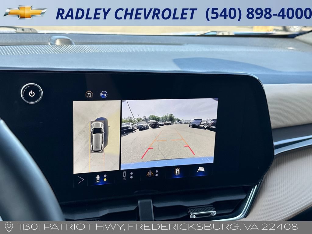 Used 2025 Chevrolet Equinox ACTIV w/ Safety and Technology Package AWD/4WD image 10