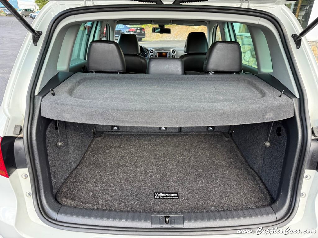 Used 2017 Volkswagen Tiguan Sport image 9
