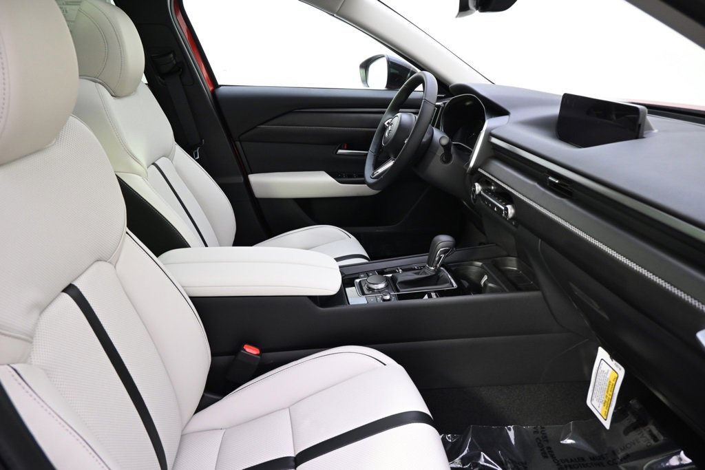 New 2026 MAZDA CX-50 AWD 2.5 S w/ Cargo Package image 16