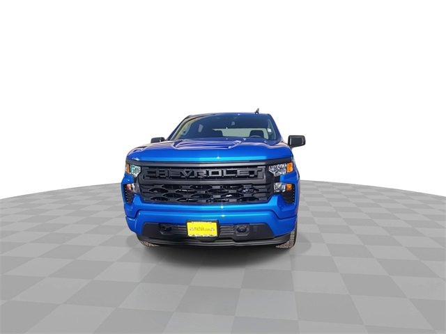 Used 2025 Chevrolet Silverado 1500 Custom w/ Turbomax Blackout Package image 3