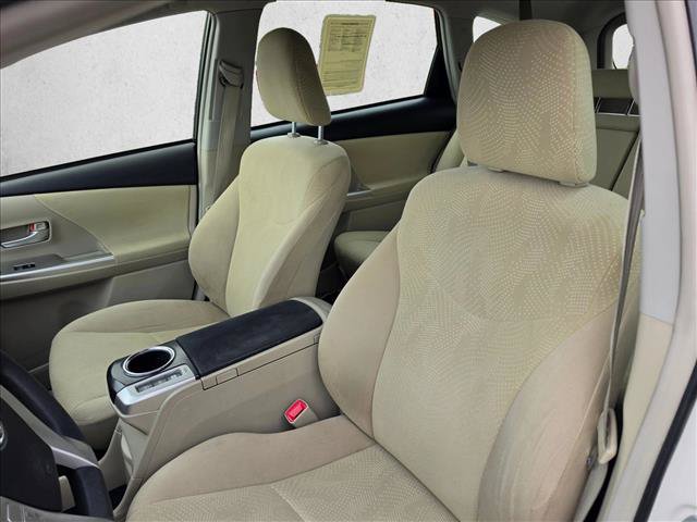 Used 2014 Toyota Prius V Two FWD image 16