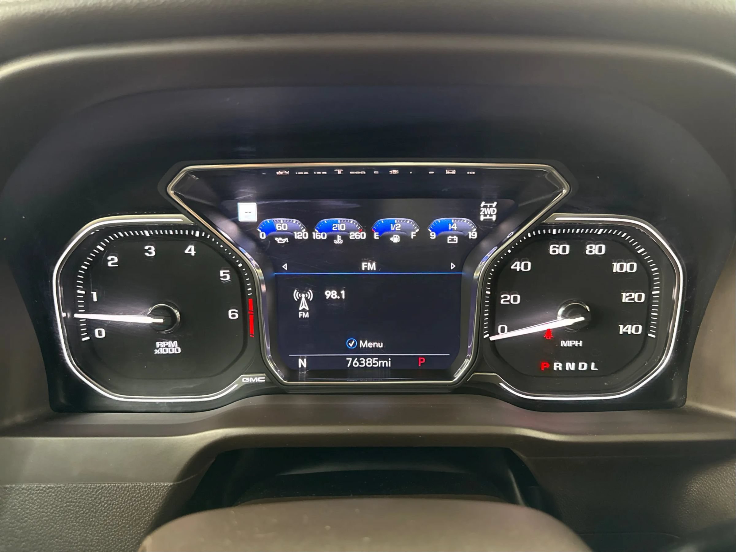 Used 2022 GMC Sierra 1500 Denali w/ Driver Alert Package II AWD/4WD image 23