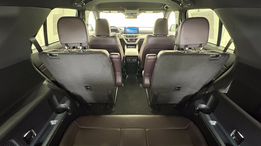 New 2027 Ford Explorer Platinum AWD/4WD image 37
