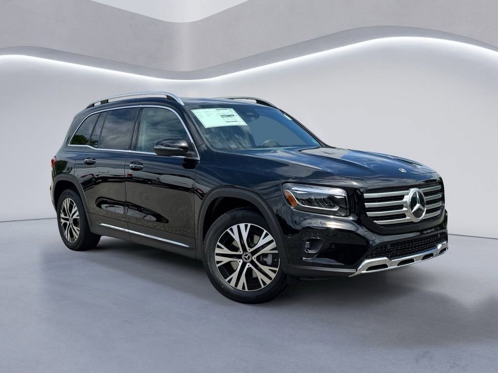 New 2025 Mercedes-Benz GLB 250 4MATIC image 2