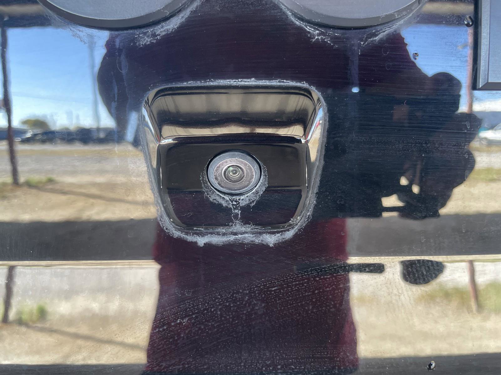 Used 2023 Jeep Gladiator Overland image 32