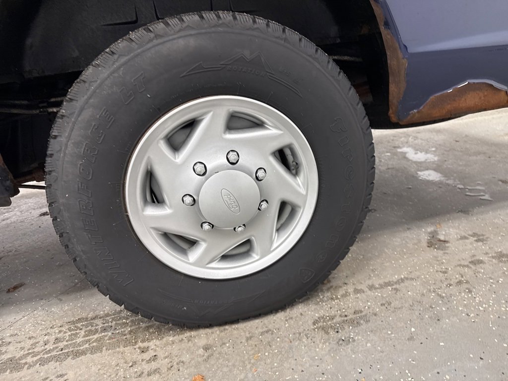 Used 2013 Ford E-350 and Econoline 350 Extended Super Duty w/ PWR Group image 5