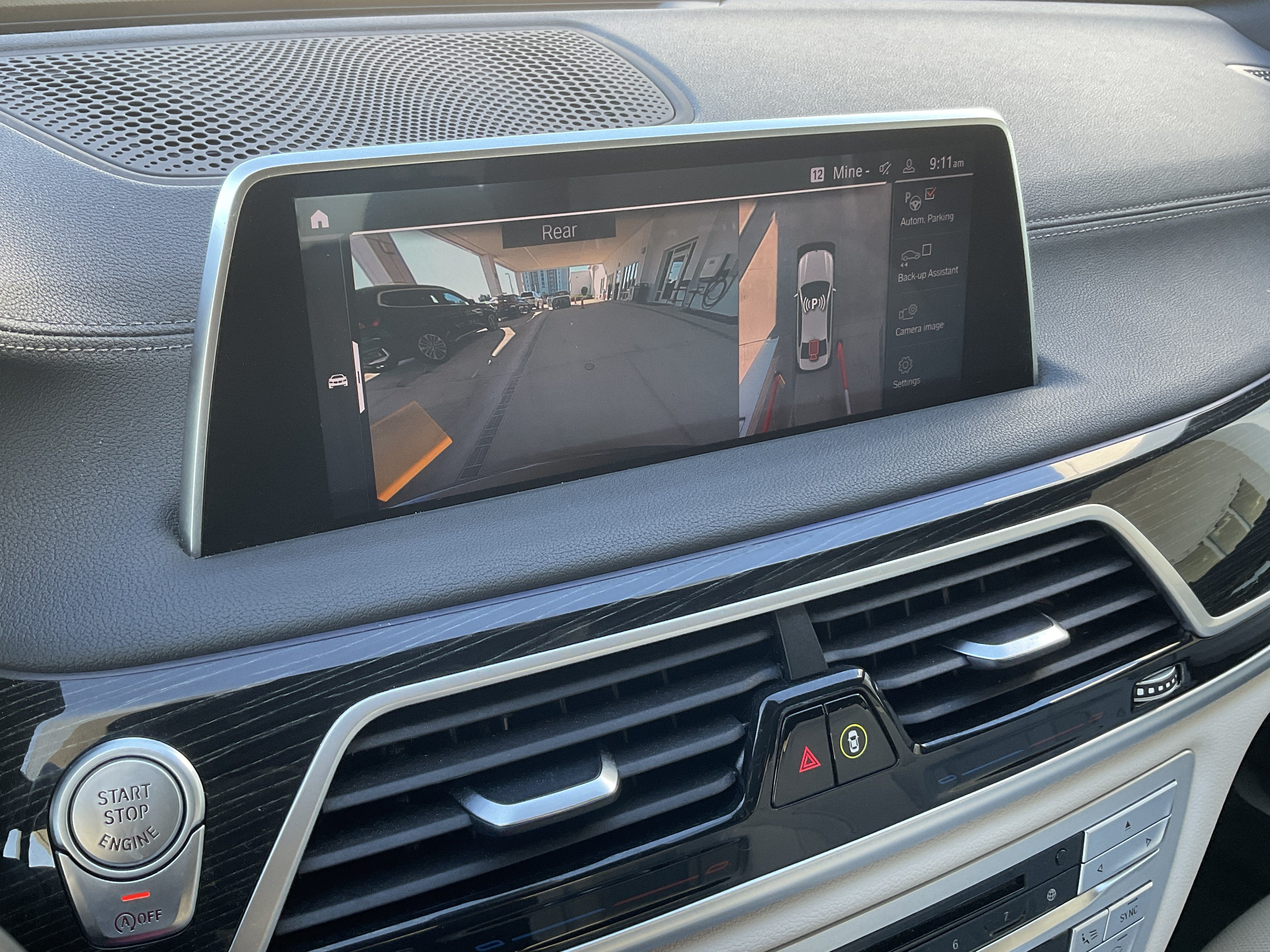 Used 2020 BMW 740i w/ M Sport Package RWD image 16