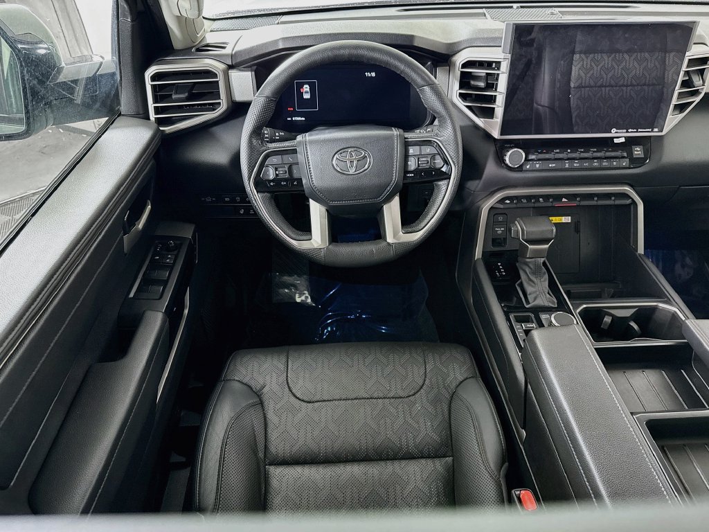 Used 2024 Toyota Tundra Limited AWD/4WD image 3