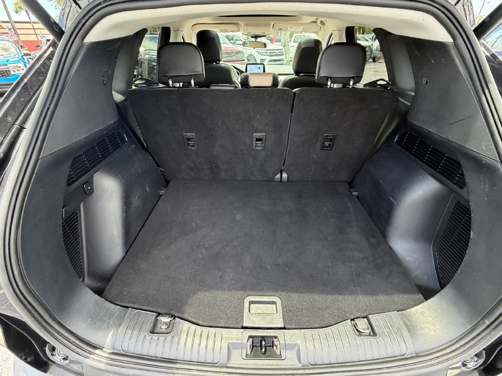 Used 2022 Ford Escape SEL FWD image 15