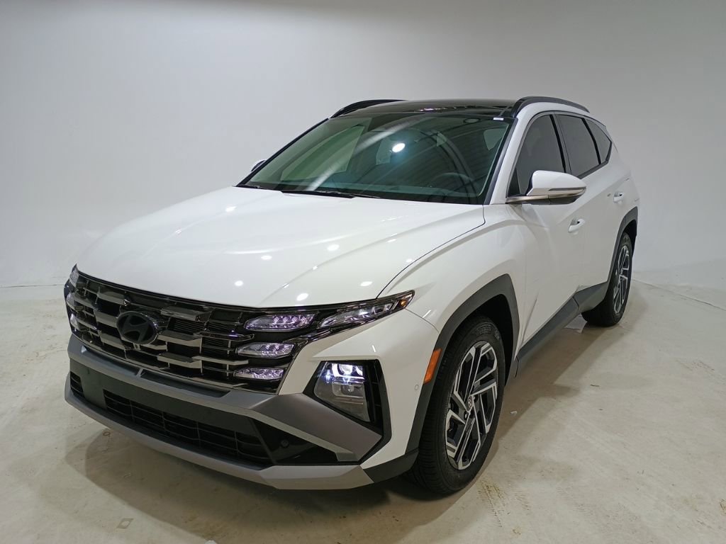 New 2025 Hyundai Tucson Limited image 3