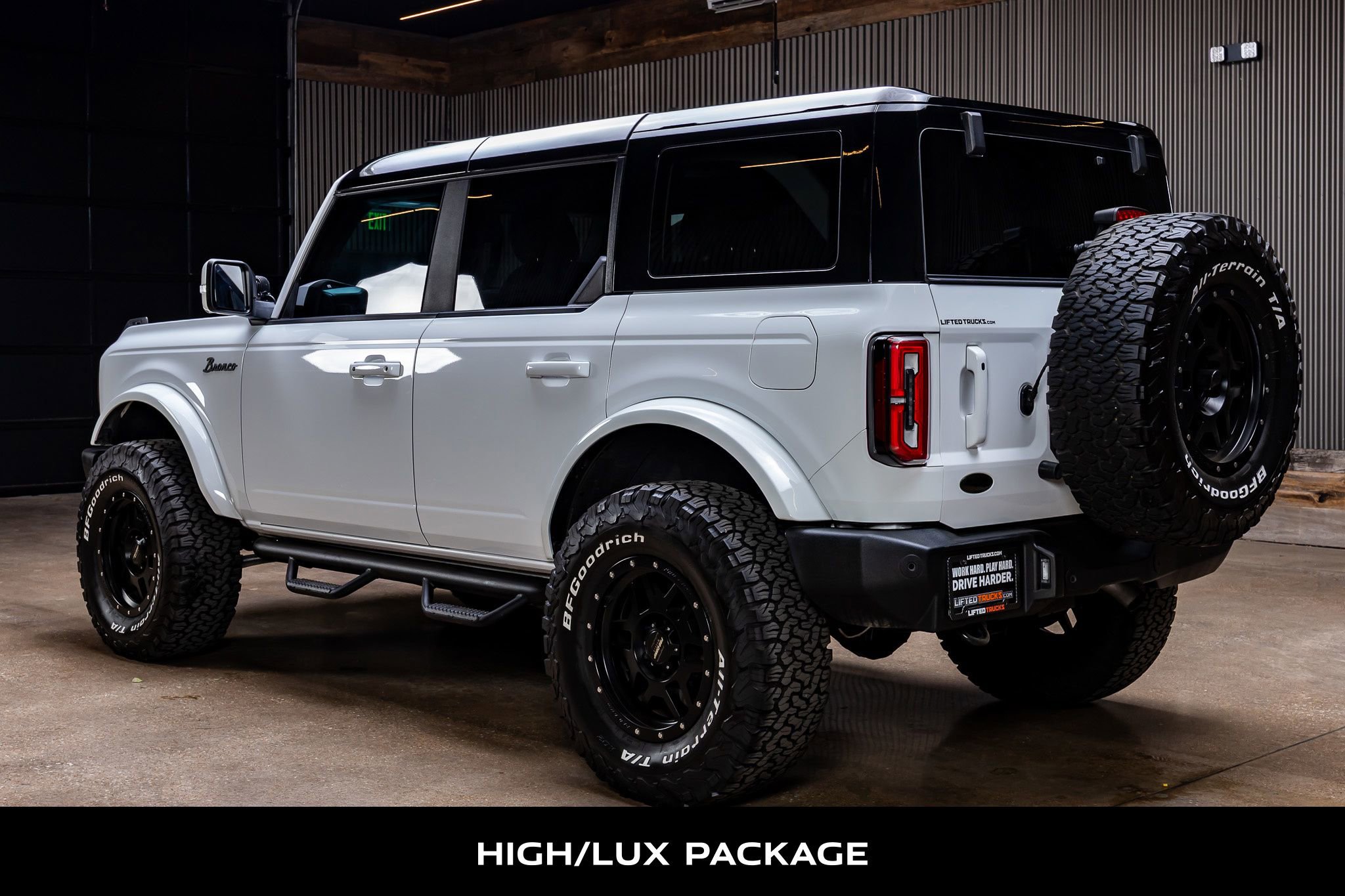 Used 2024 Ford Bronco Outer Banks image 6