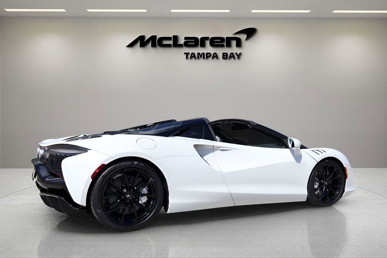 New 2026 McLaren Artura Spider RWD image 4