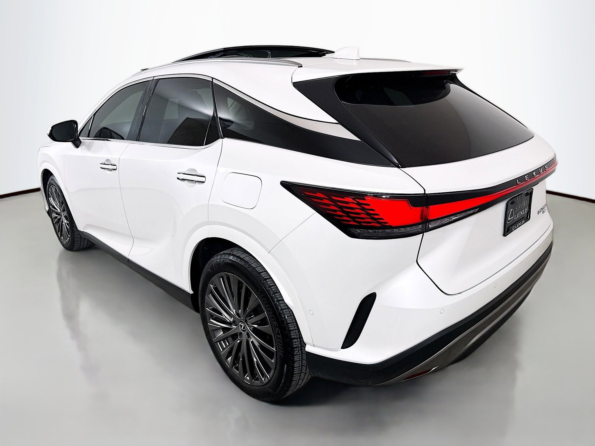 Used 2024 Lexus RX 350 AWD w/ Convenience Package image 5