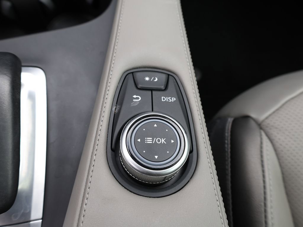 Certified 2023 INFINITI QX50 Luxe image 28