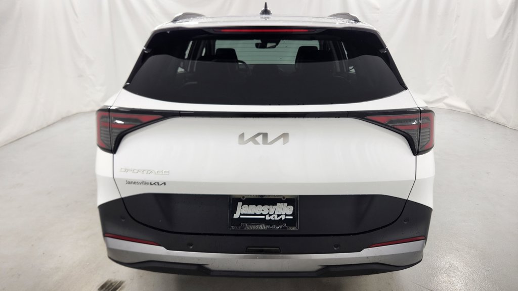 New 2026 Kia Sportage EX w/ EX Panorama Roof Package FWD image 4