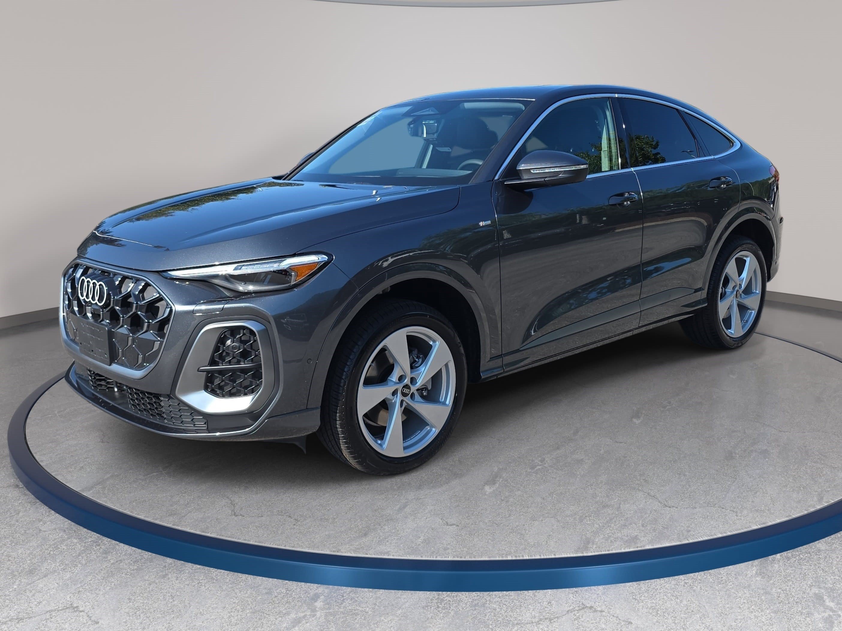 New 2026 Audi Q5 Premium Plus AWD/4WD image 1