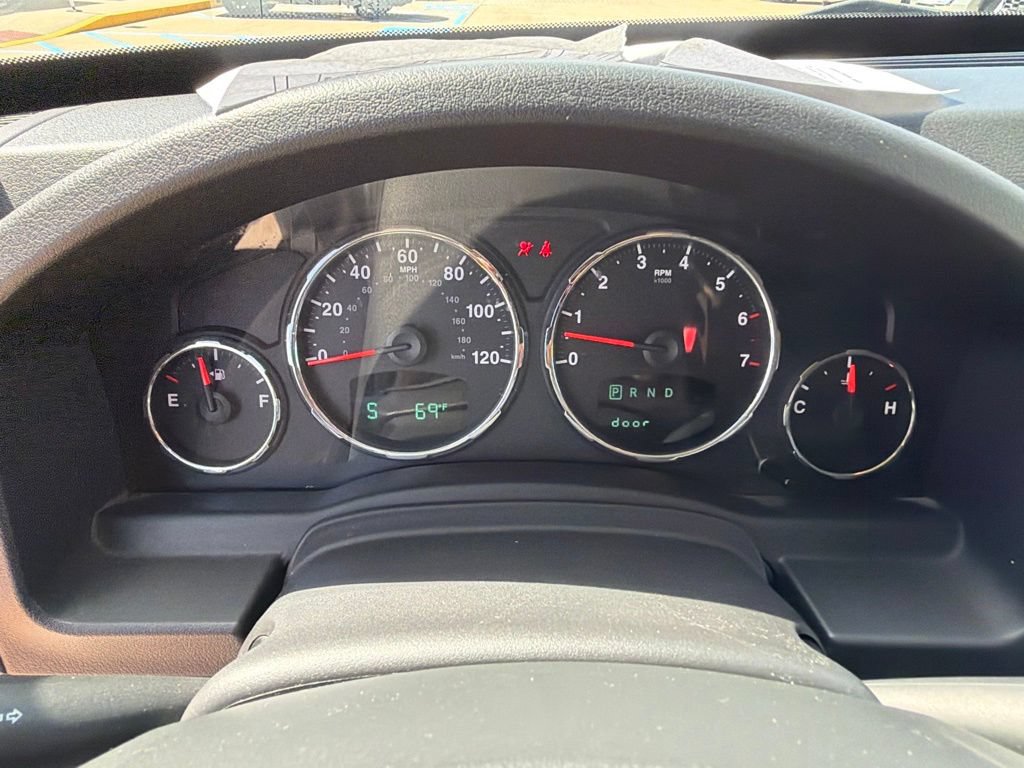 Used 2010 Jeep Liberty Sport w/ Popular Equipment Group AWD/4WD image 14