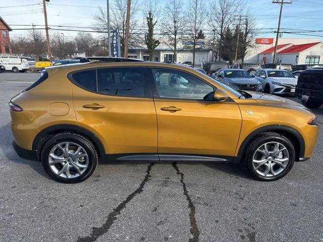 Certified 2024 Dodge Hornet R/T Plus w/ Tech Pack Plus w/o Parking image 24