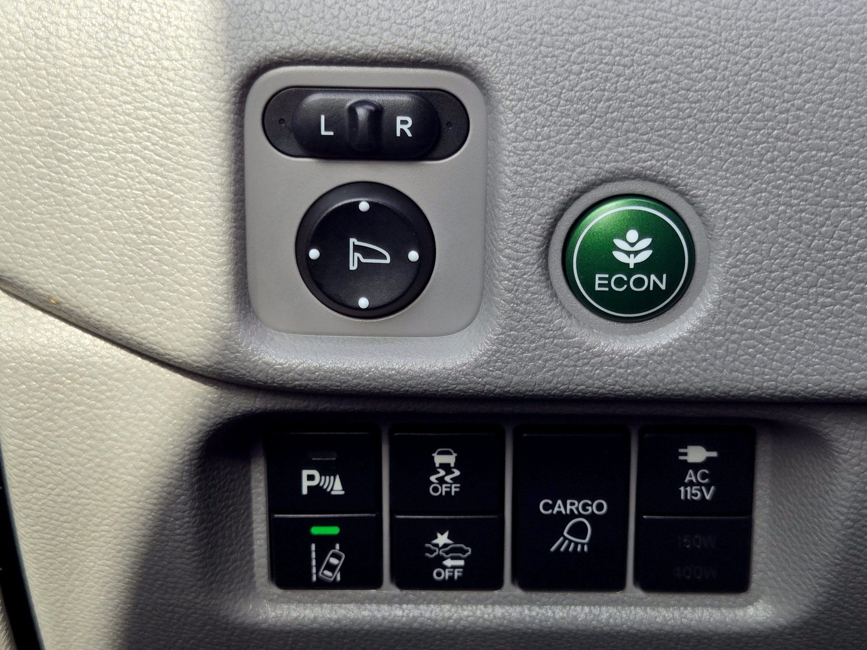 Used 2018 Honda Ridgeline RTL-E image 19